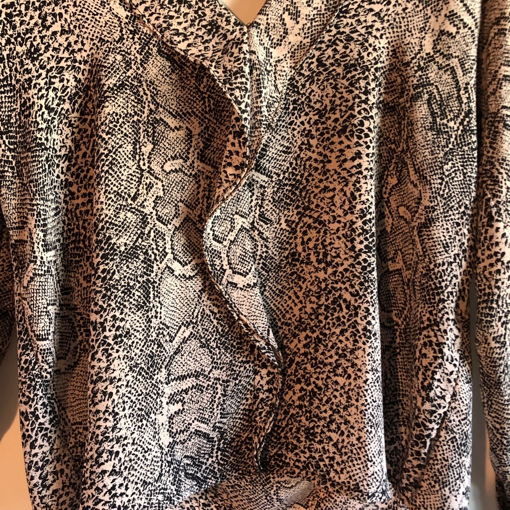 GUESS BLOUSE - Picture 5 of 5
